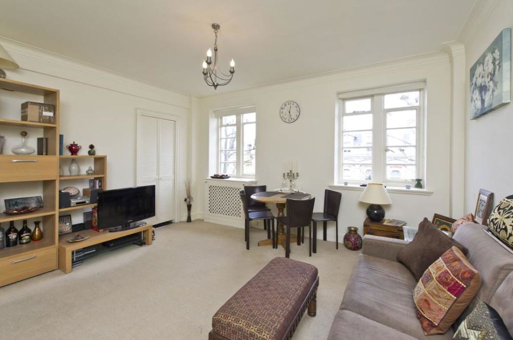 Property photo 2 of 6