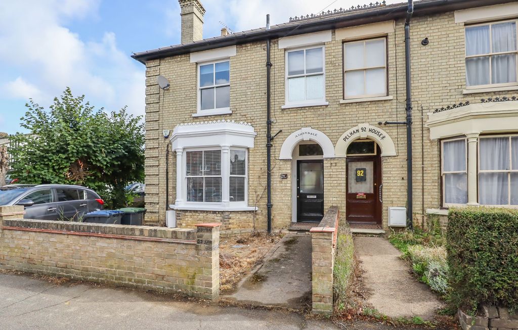 Property photo 1 of 24