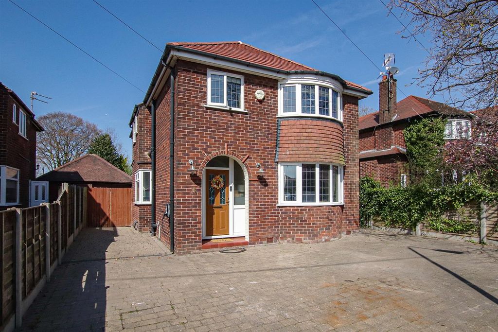Property photo 2 of 24