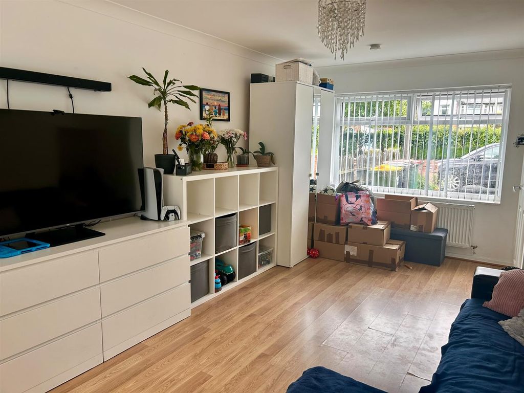 Property photo 1 of 8 375Efabe-cc5A-4E27-Acb8-c68B18A5Bdd6.Jpg