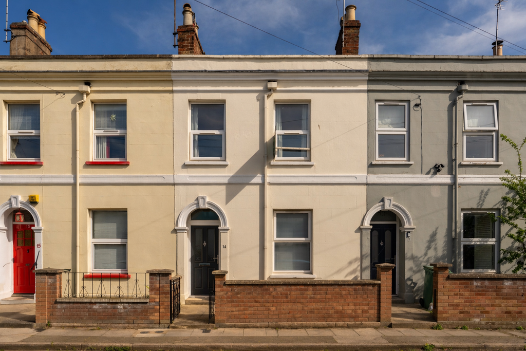 Property photo 1 of 16