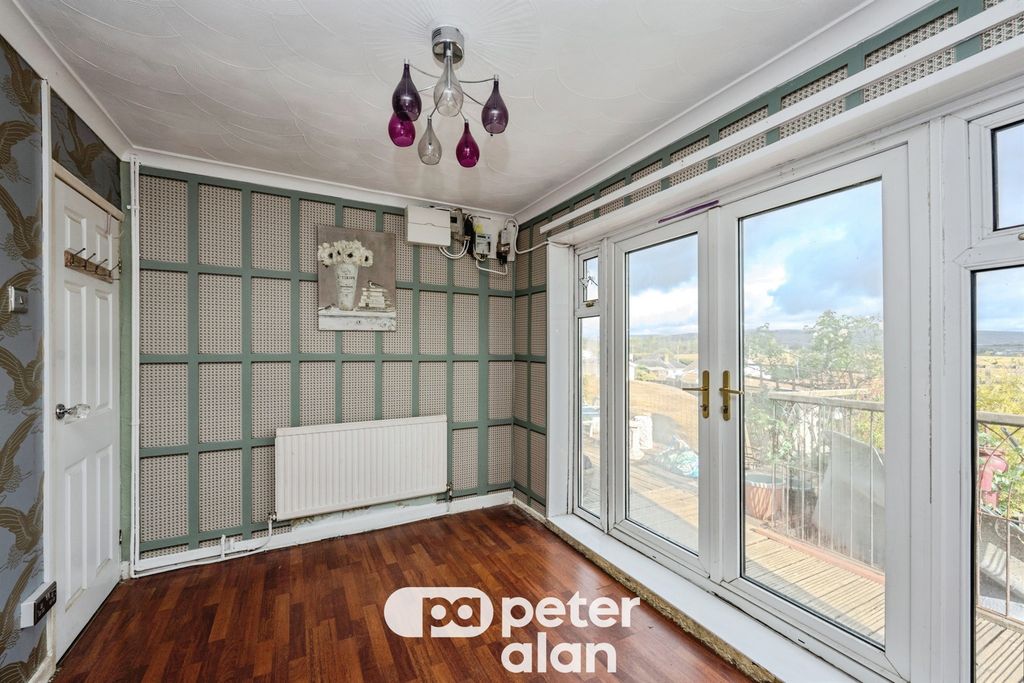 Property photo 1 of 26