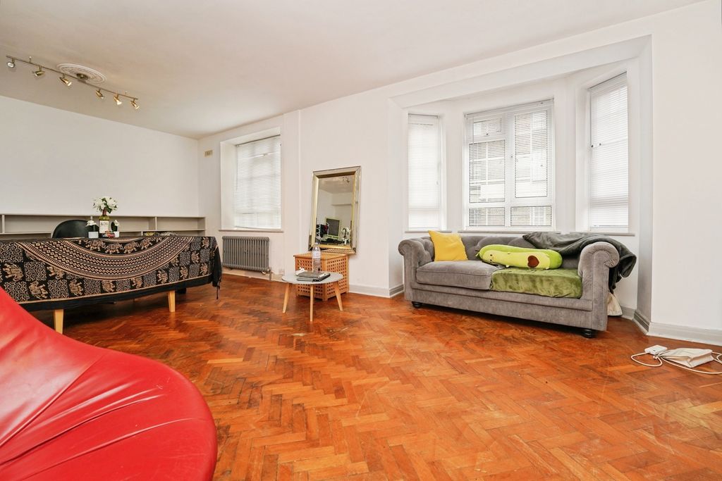 Property photo 2 of 10 Pbox-Img.Jpg