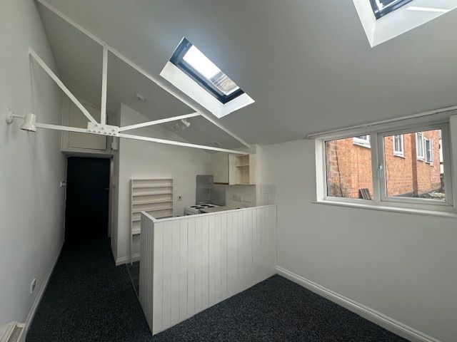 Property photo 1 of 16 Image
