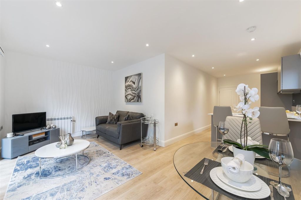 Property photo 2 of 20 Helliwell & Co.