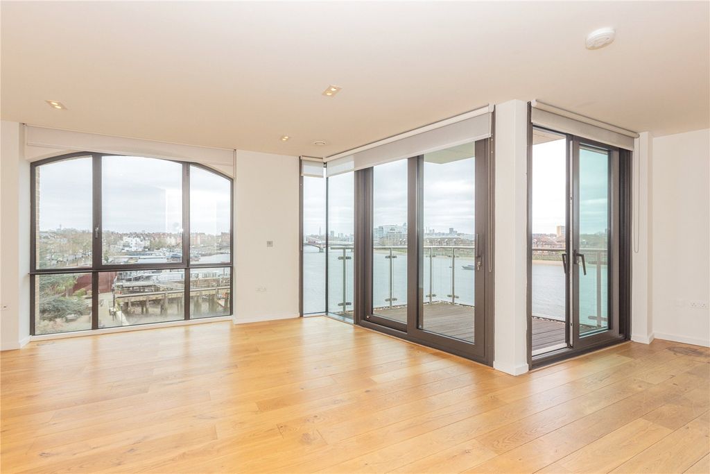 Property photo 2 of 23 Picture No. 02