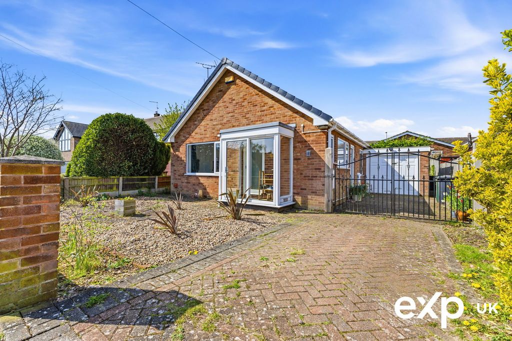 Property photo 1 of 22