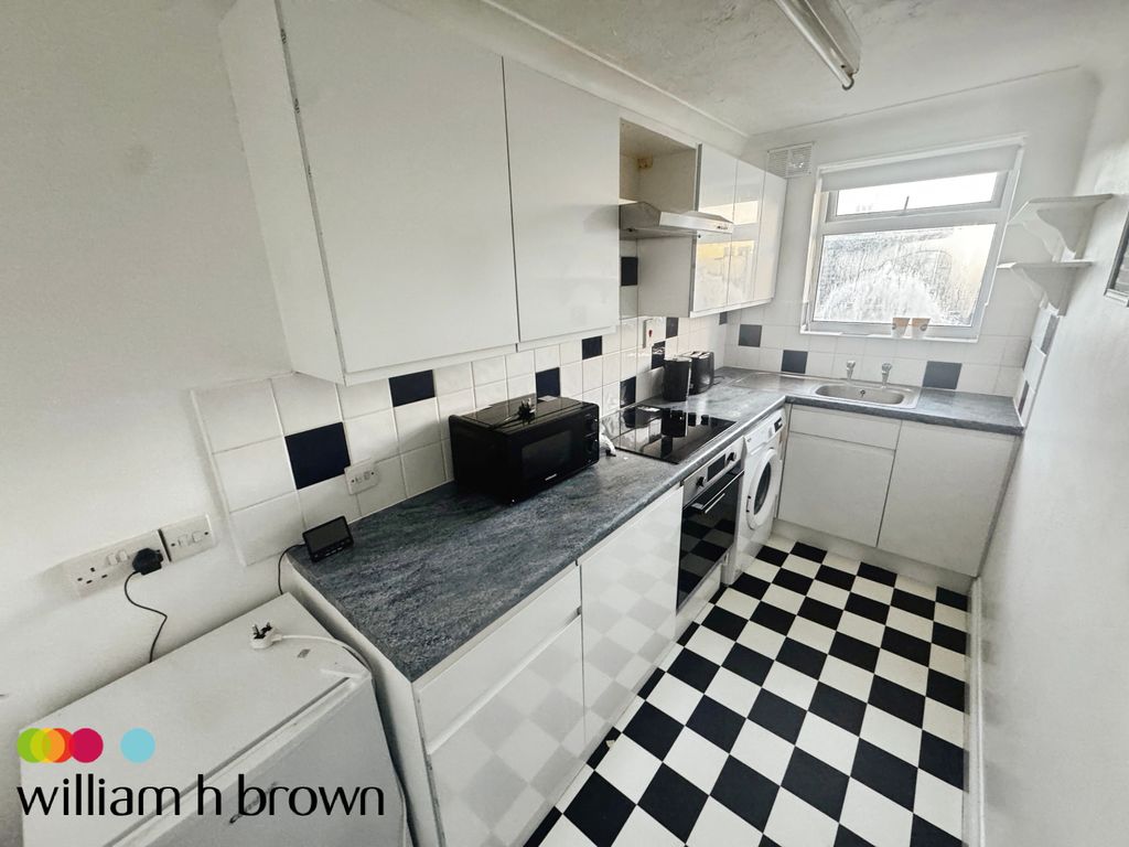 Property photo 2 of 6 View