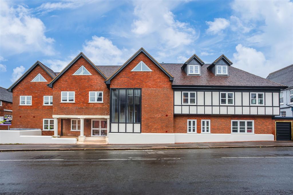 Property photo 1 of 16 External Shot.Jpg