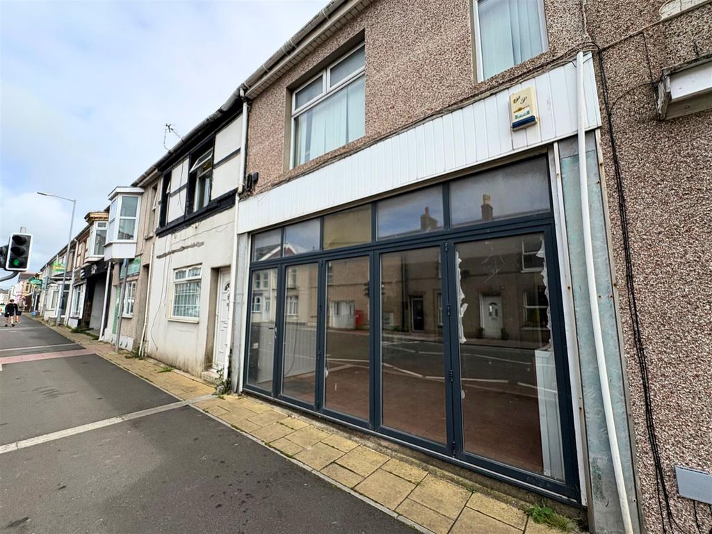 Property photo 2 of 4 7Feee7Ab-56Fd-4d34-8cc1-cc4Cb0Acb1A6.Jpg