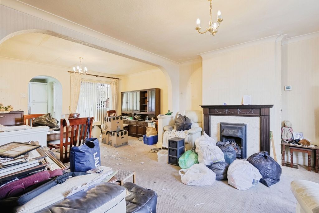 Property photo 2 of 17 Pbox-Img.Jpg