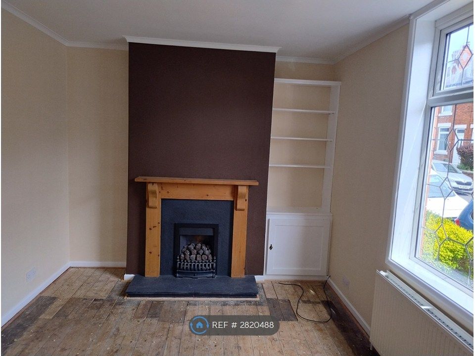 Property photo 3 of 8