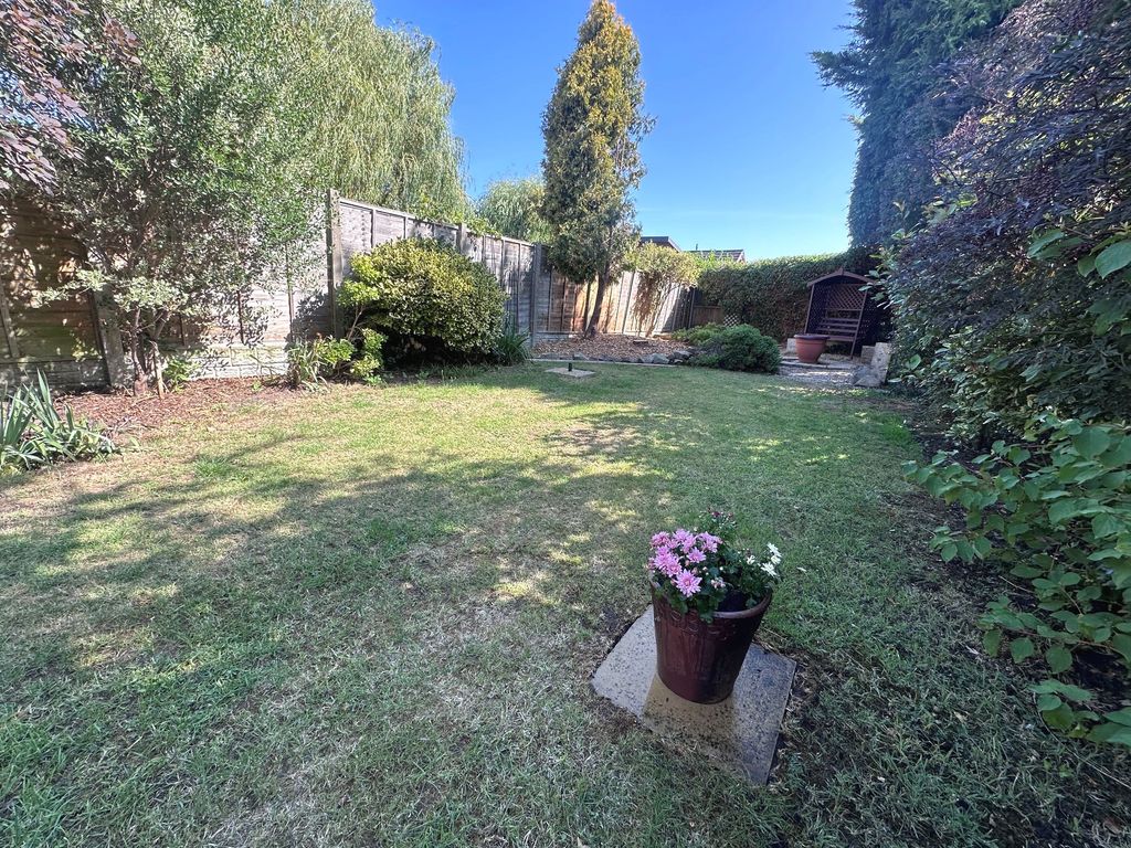 Property photo 2 of 16 Rear Garden