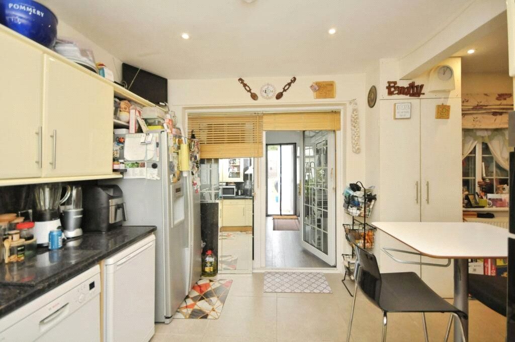 Property photo 2 of 17 Picture No. 06