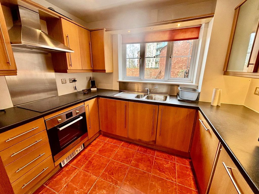 Property photo 3 of 11 Picture No. 10