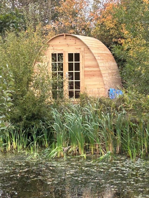Property photo 2 of 11 Greenacres Farm Fishery Pod.Jpg