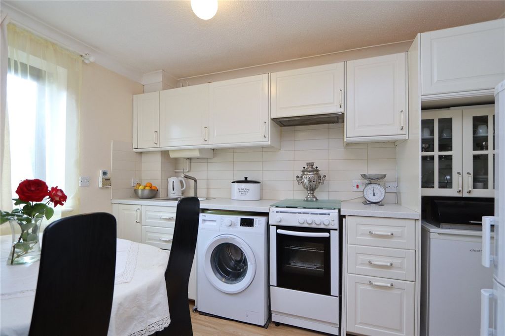 Property photo 3 of 9 Picture No. 07