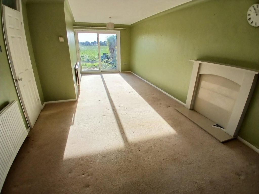 Property photo 3 of 18 3.Jpg