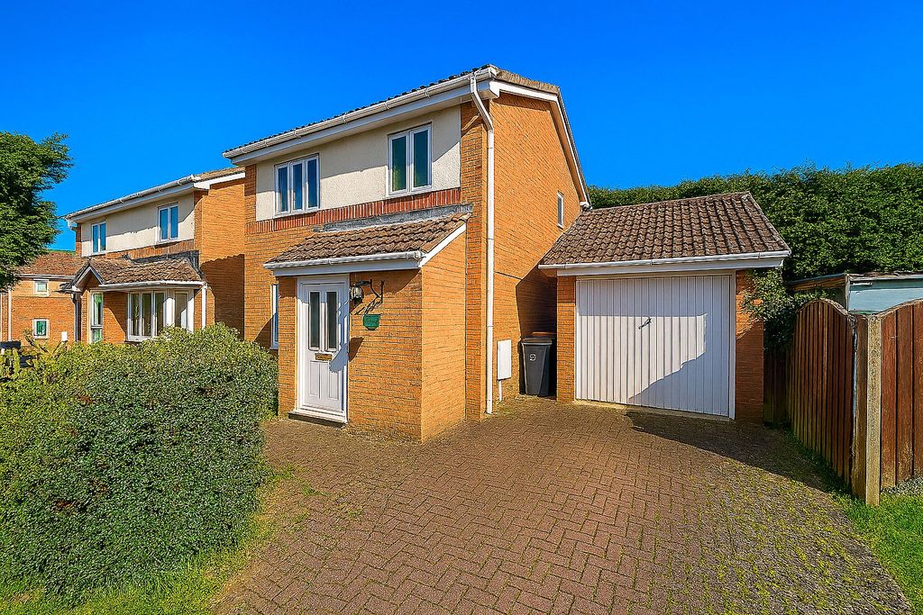 Property photo 2 of 16 Picture No. 09