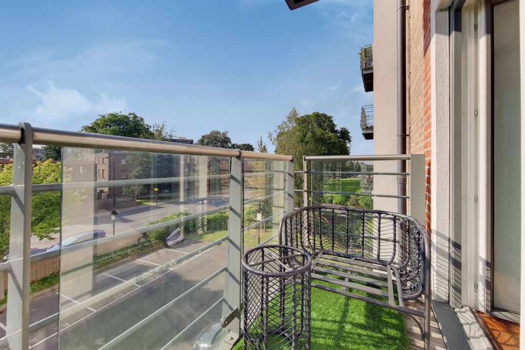 Property photo 2 of 13 Balcony