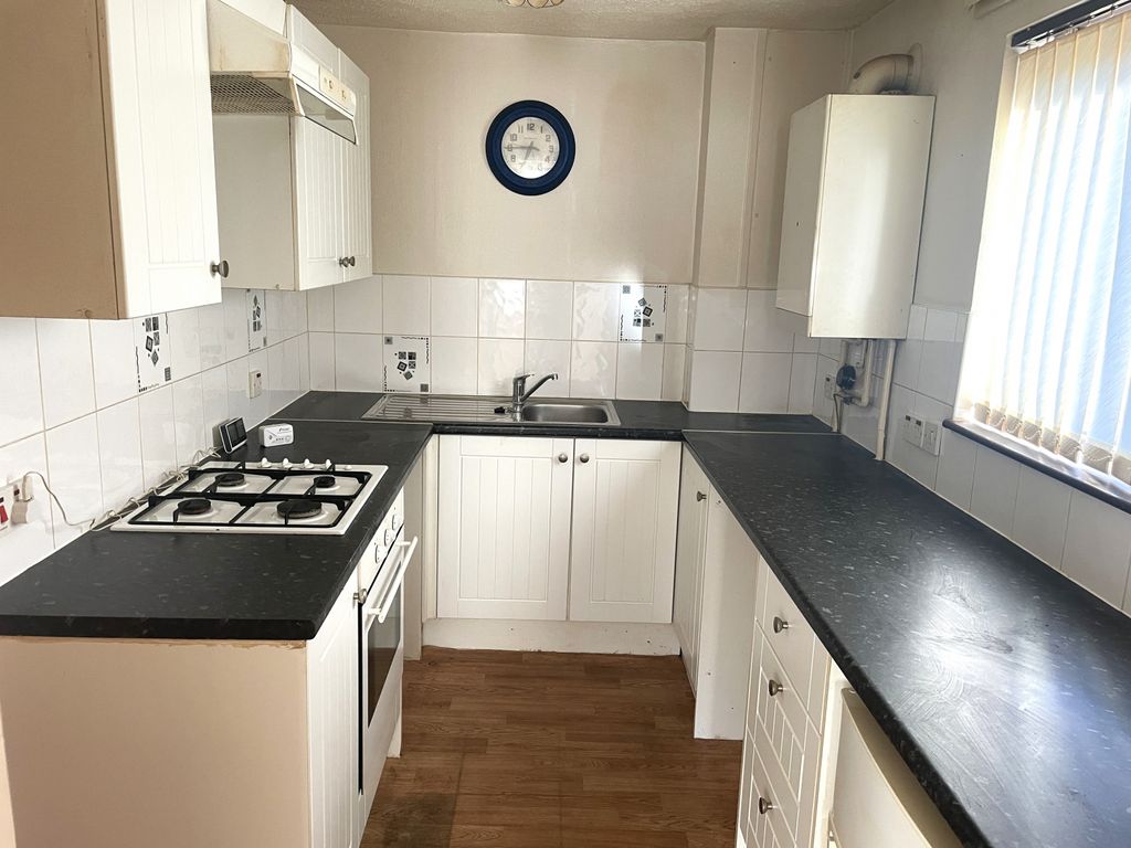 Property photo 2 of 5 Gallery