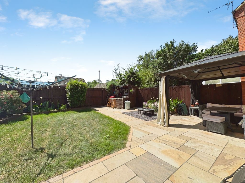 Property photo 3 of 4