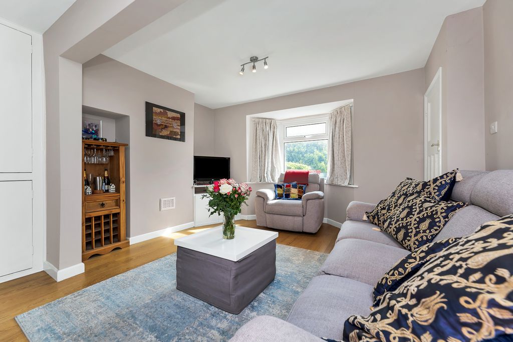 Property photo 2 of 15 Living Room