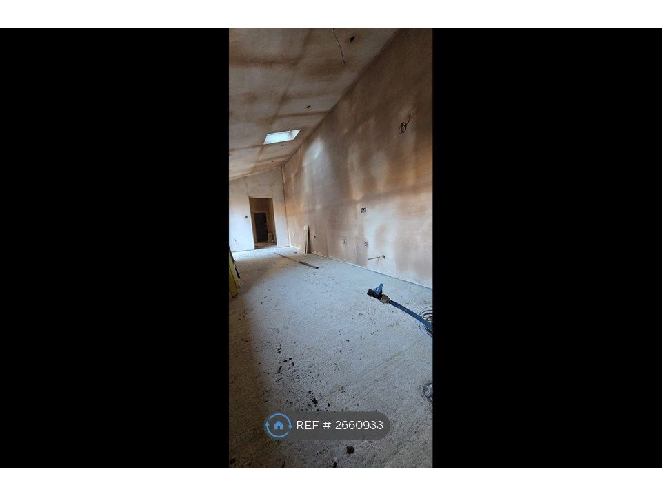 Property photo 2 of 16 Vaulted Kitchen/Lounge