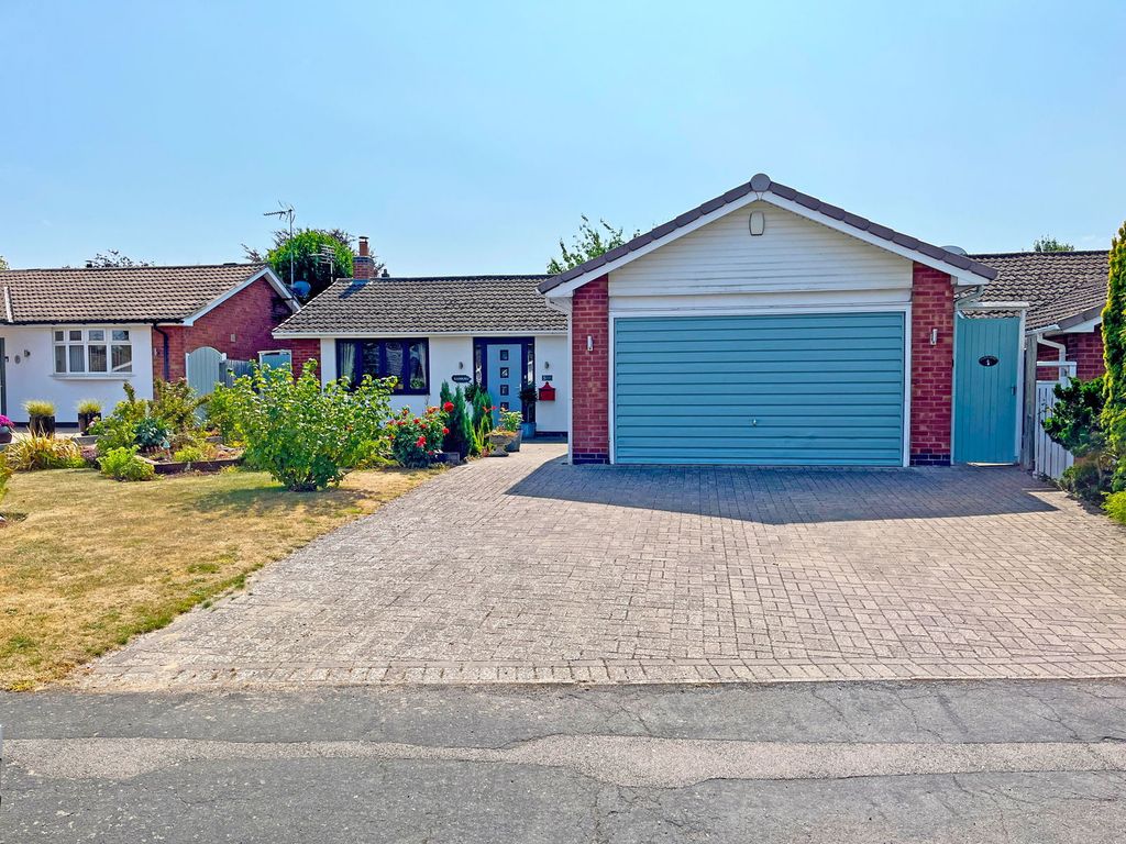 Property photo 1 of 21