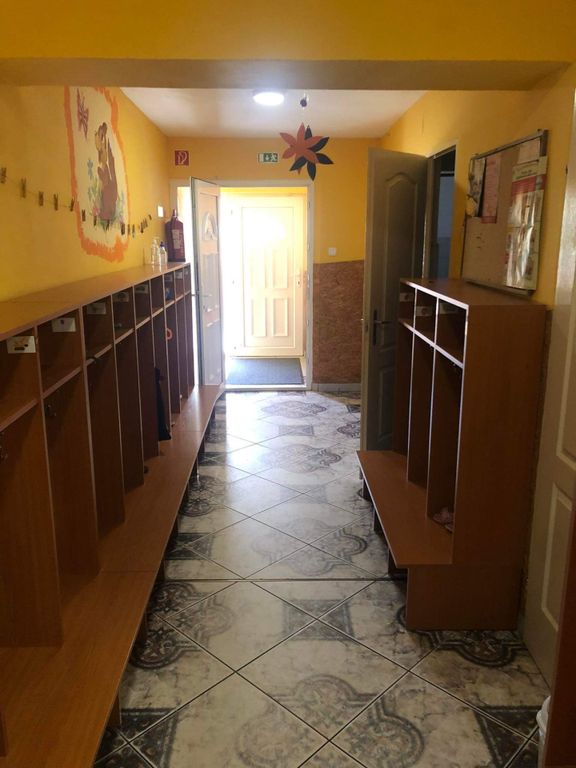 Property photo 3 of 46