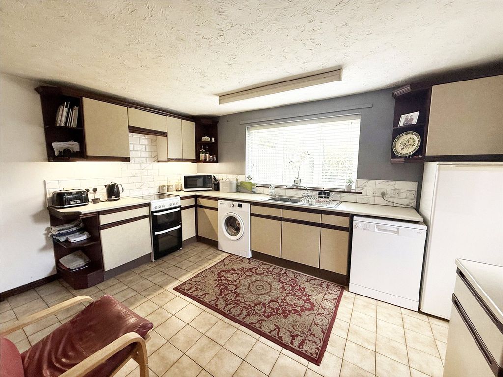Property photo 3 of 16 Picture No. 38