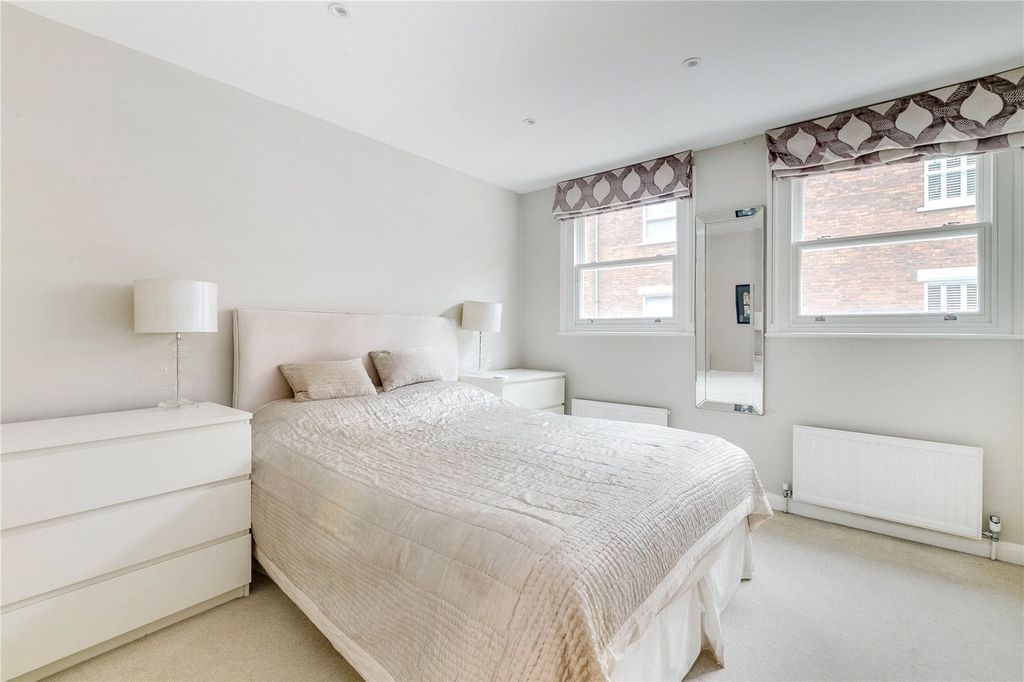 Property photo 3 of 9