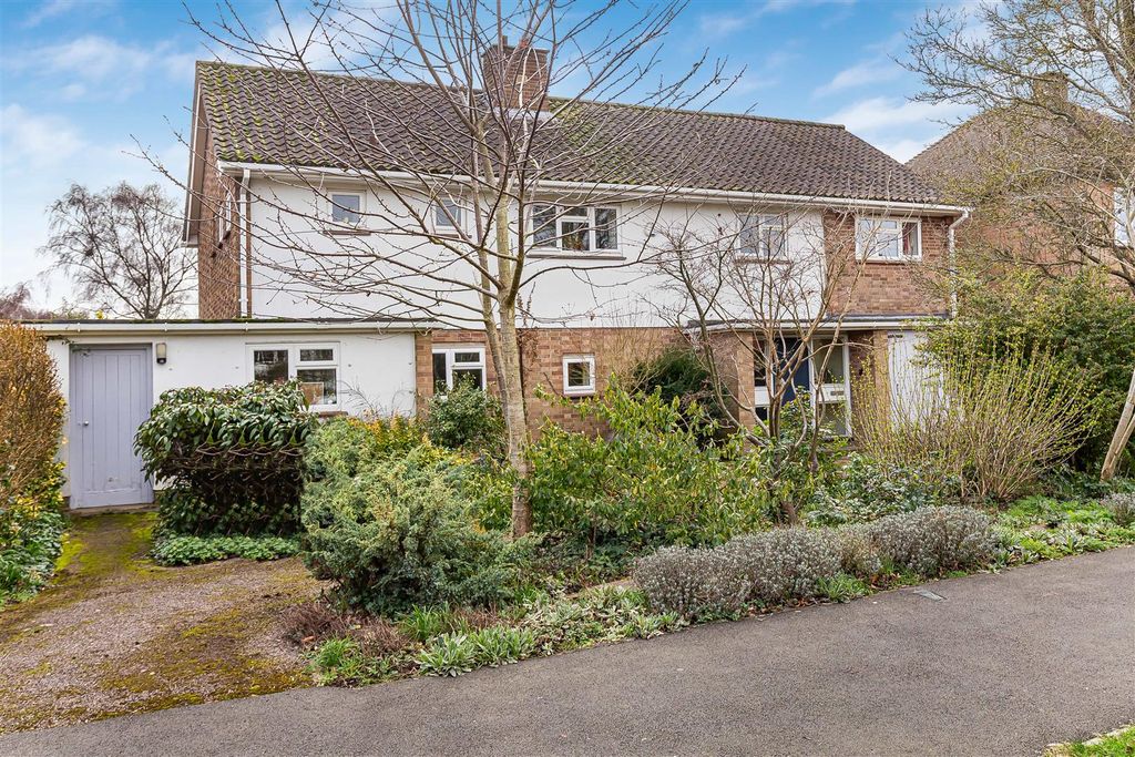 Property photo 2 of 35 22_72760.Jpg