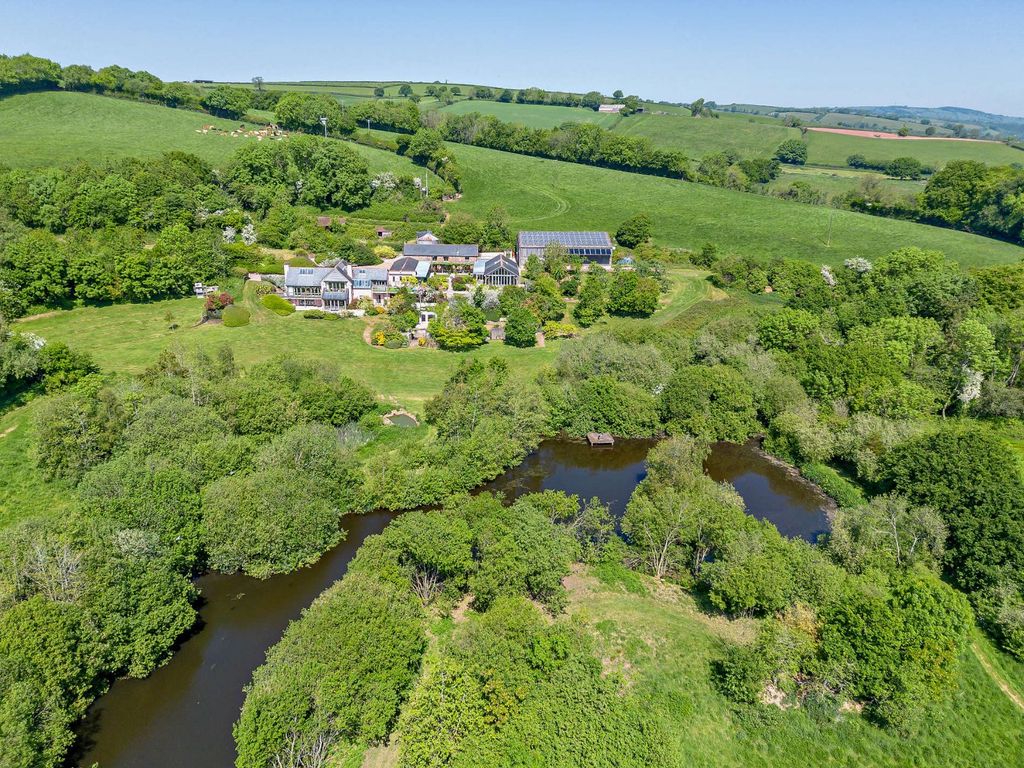 Property photo 1 of 30 Sharps Farm