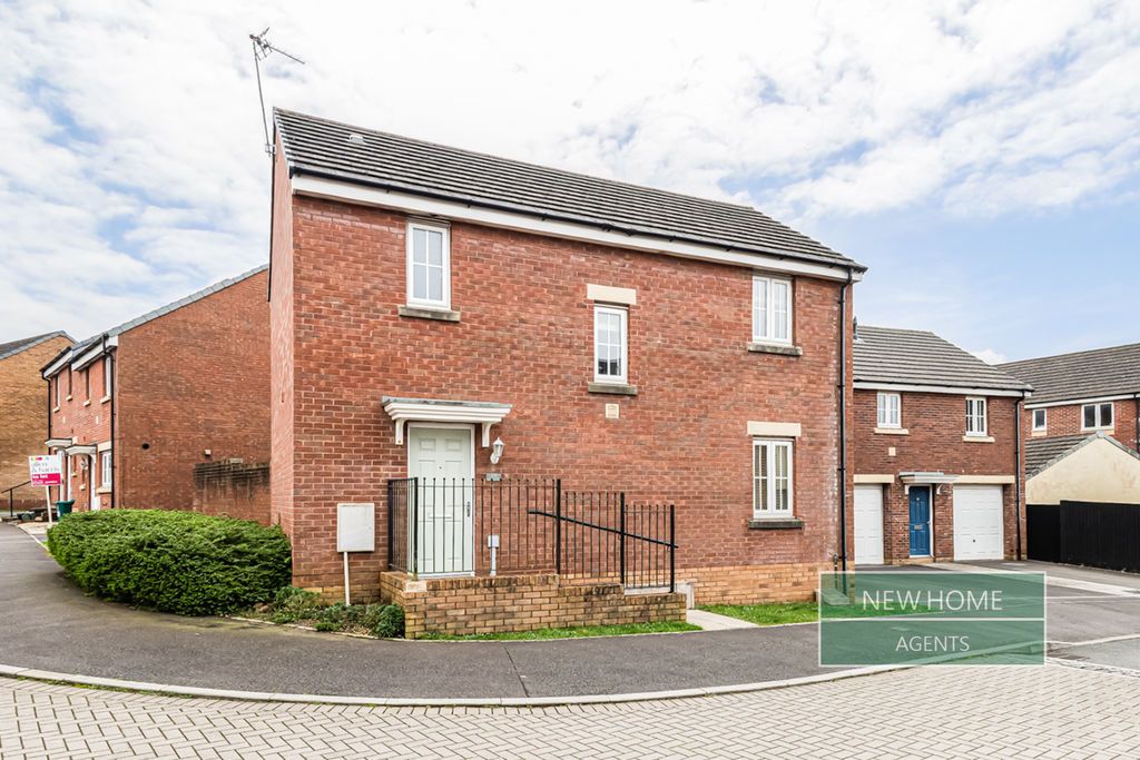 Property photo 1 of 21 Photo 19