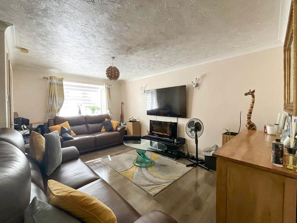 Property photo 3 of 8 Oxbcetcwwkoqrak6Gyuw0G.Jpg
