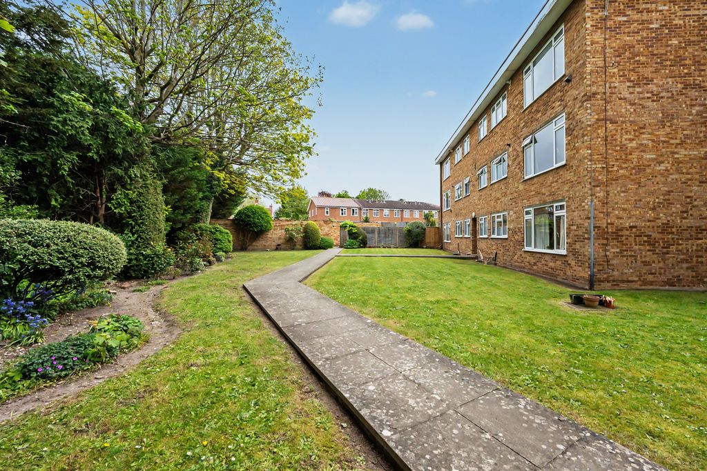 Property photo 2 of 12 Photo 10