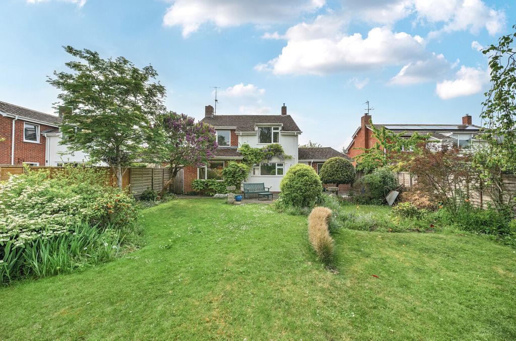 Property photo 2 of 17 4-681B7F81d3790-1...