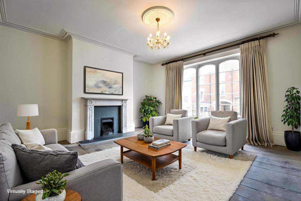 Property photo 2 of 37