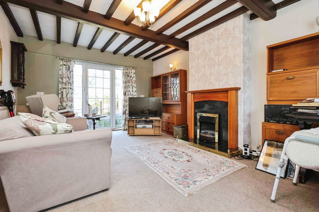 Property photo 2 of 17