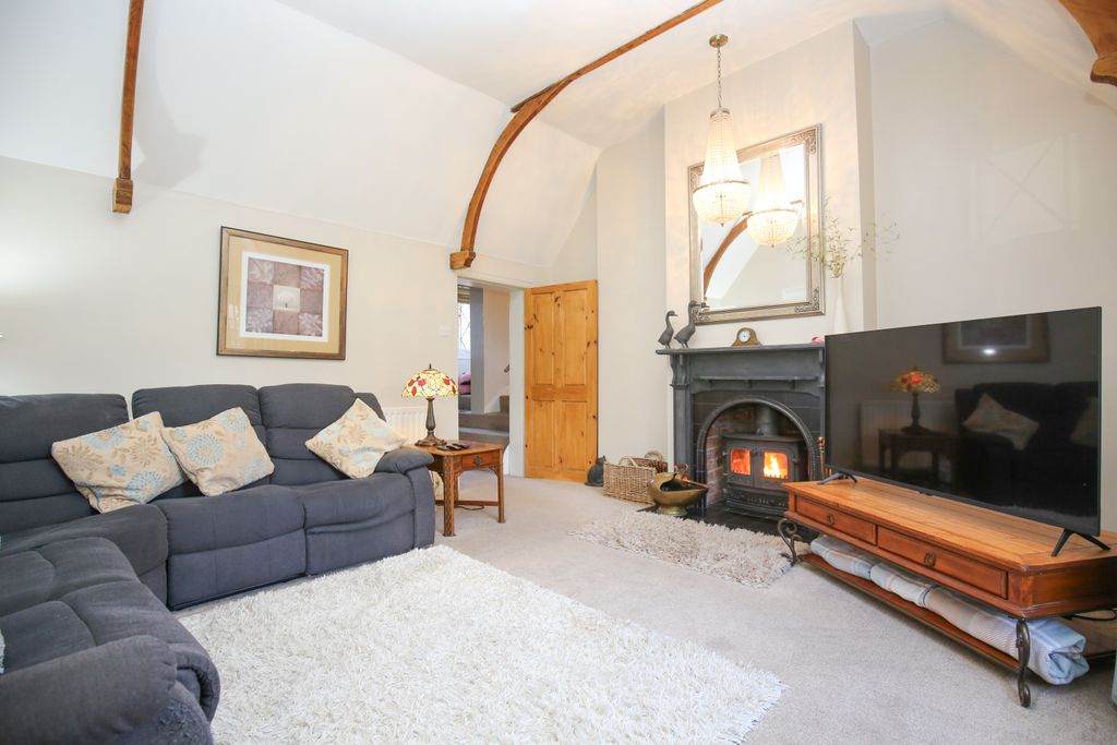 Property photo 2 of 18 Mw-3384