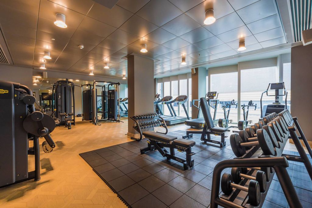 Property photo 1 of 20