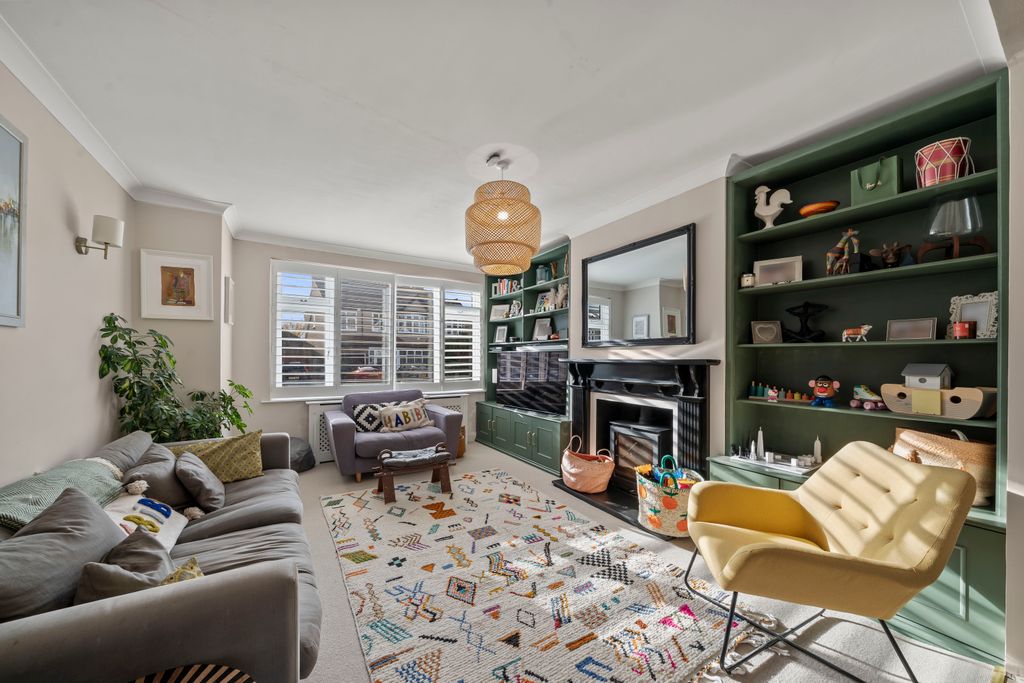 Property photo 3 of 20