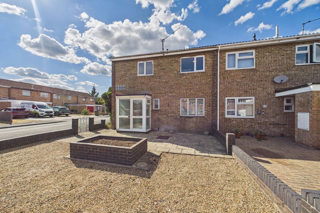 Property photo 1 of 15