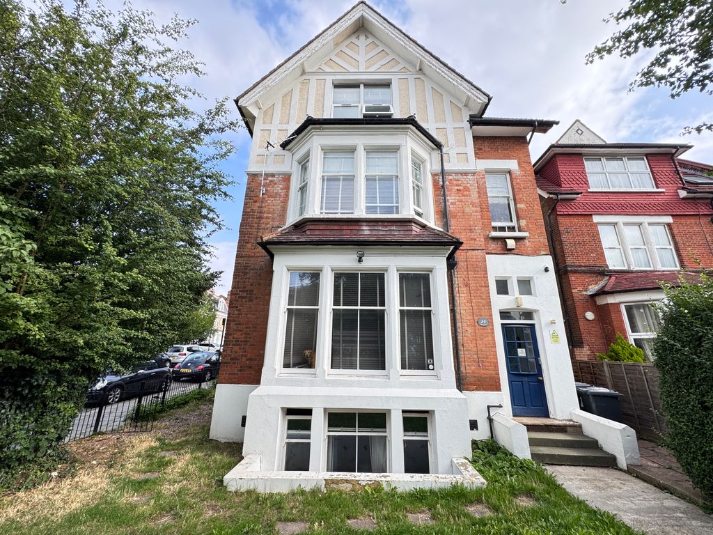 Property photo 1 of 12