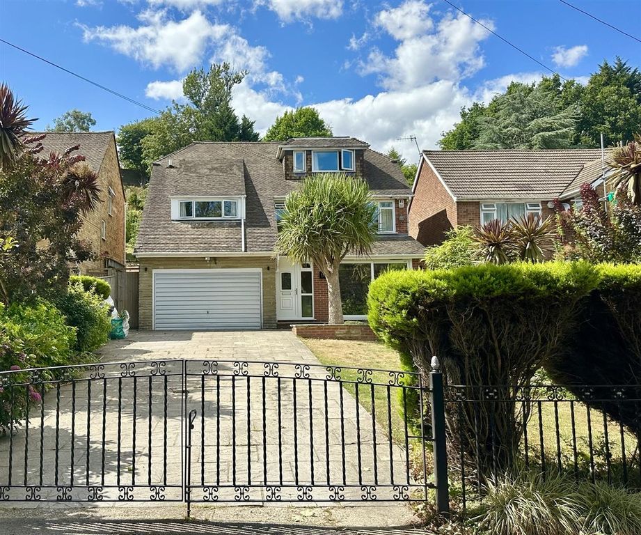 Property photo 1 of 24