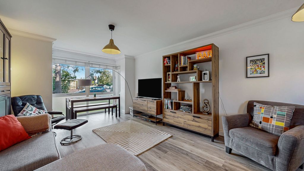 Property photo 3 of 25 19-Print-1381 Pollokshaws Road Flat 0.3_23