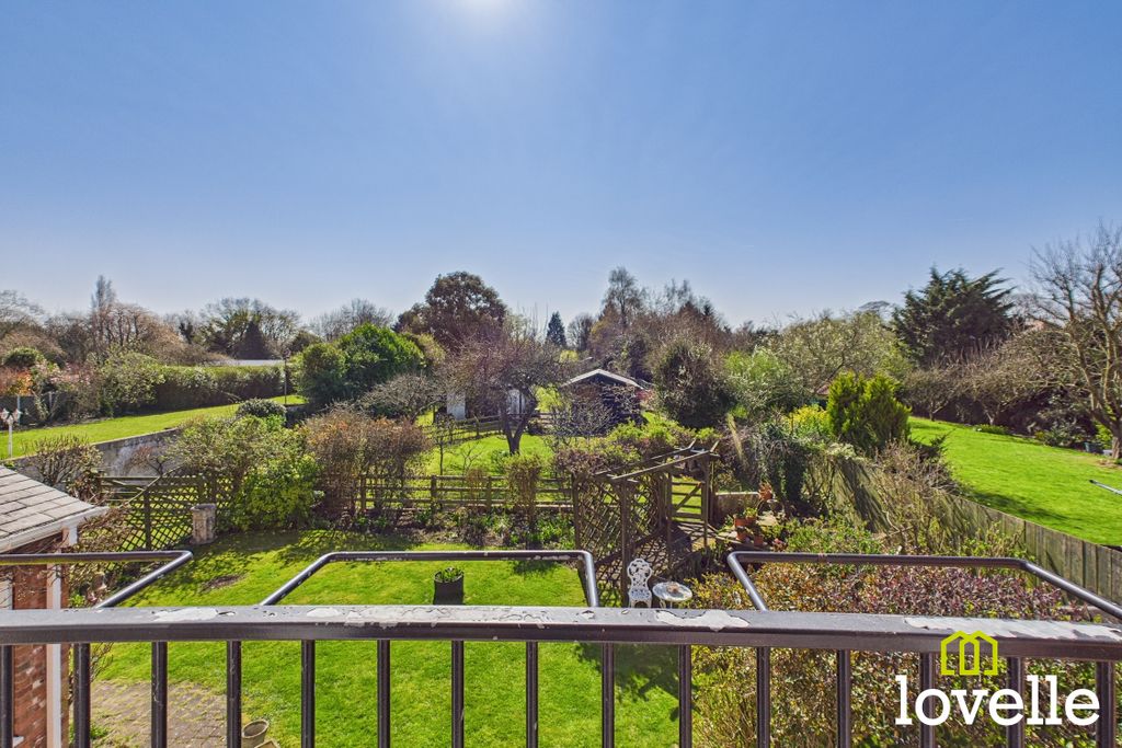 Property photo 1 of 36