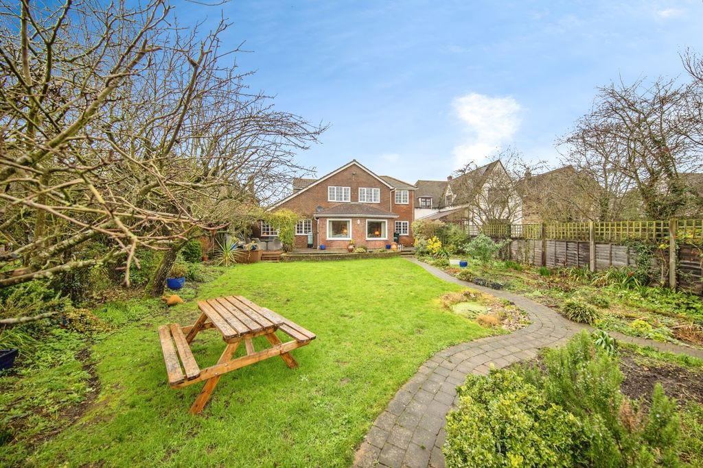 Property photo 3 of 36 Pbox-Img.Jpg