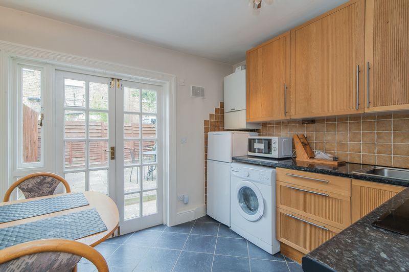 Property photo 2 of 4 Kitchen